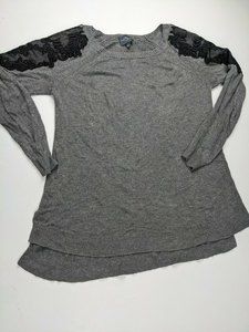 Market & Spruce Womens Gray Long Sleeve Longline Top Black Embroidery Sz S